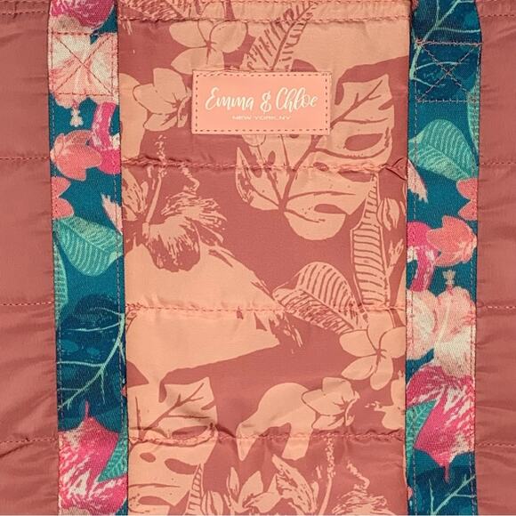 Emma & Chloe NWOT Quilted Totes Pink with Floral Print Straps Zipper Closure - Picture 7 of 8